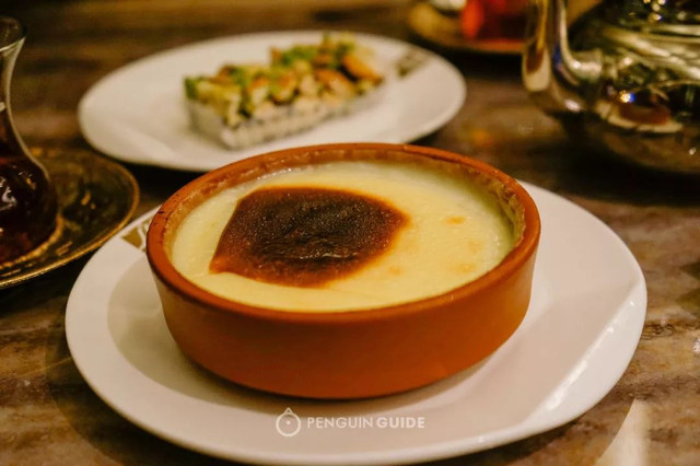 在这个魔幻的江南小城里，来一场烤肉和大饼的狂欢！