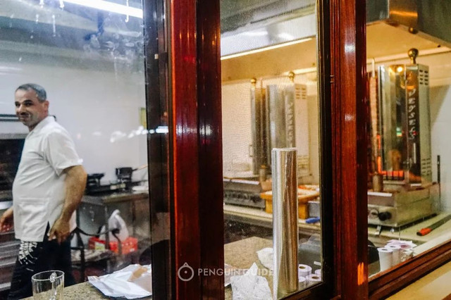 在这个魔幻的江南小城里，来一场烤肉和大饼的狂欢！