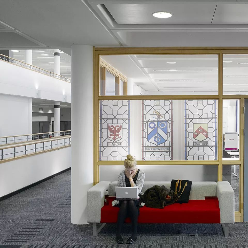 英国鲜肉大学超难撩？秒获王牌专业Offer的操作你也可以复制