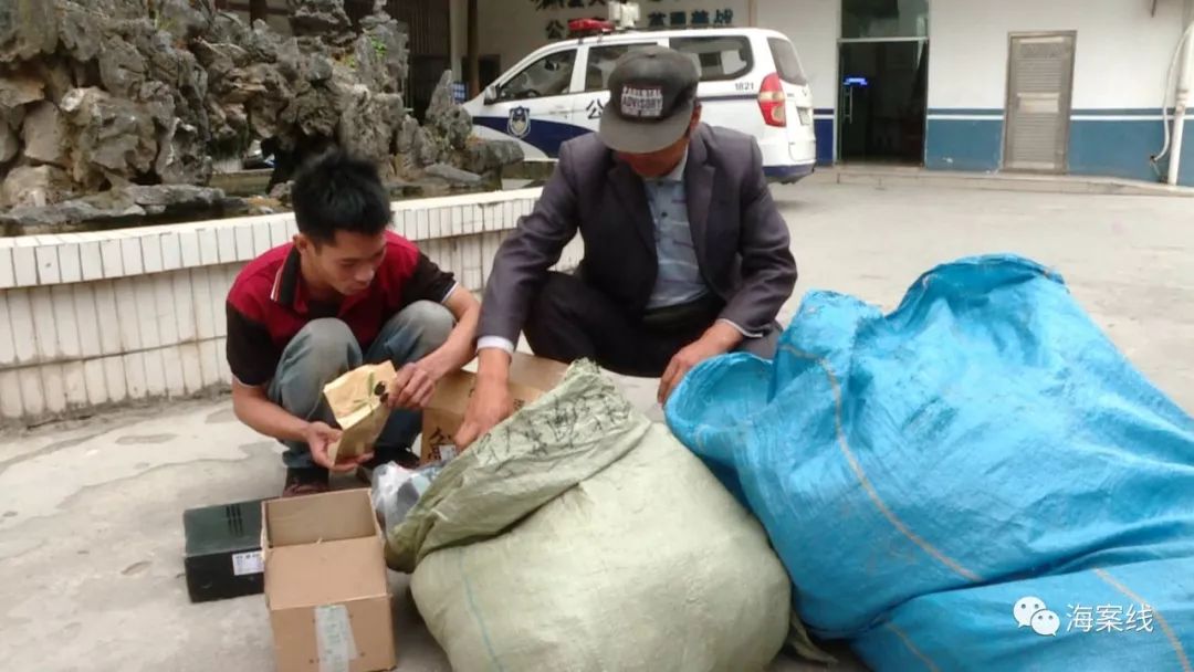 包裹丢失快递小哥遭赔1万,快递丢包裹了怎么赔付