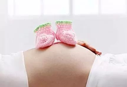 网曝刘强东亲妹妹9日去世，年仅43岁，死因极其罕见……