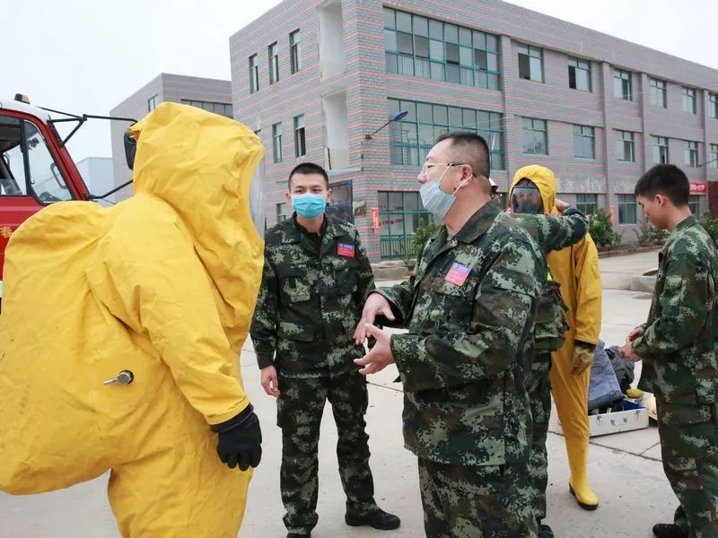 液化气储罐泄漏抢险,危化品运输车泄漏消防队紧急救援