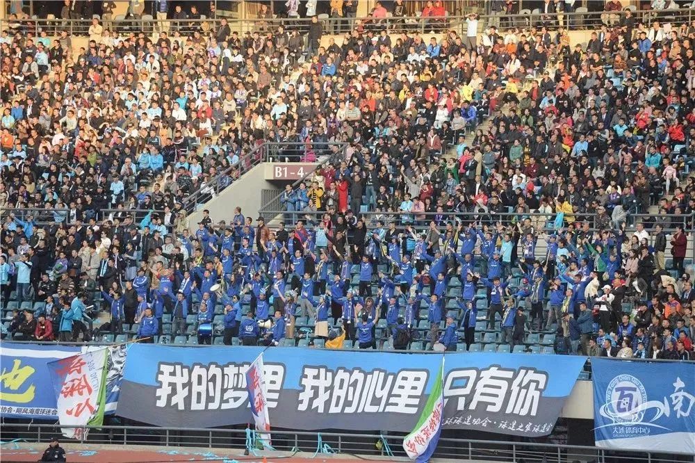 体育中心建设发展,体育中心如何带动经济发展