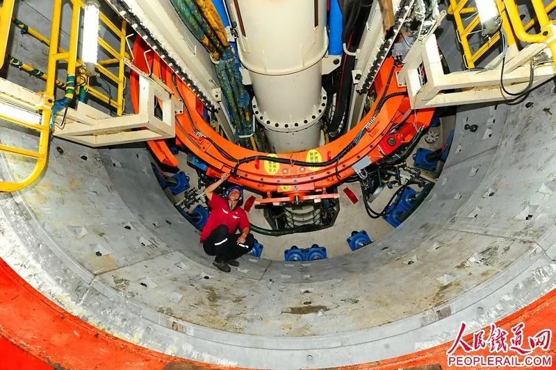 多线换乘站的地铁站,福州地铁5号线通长乐机场吗