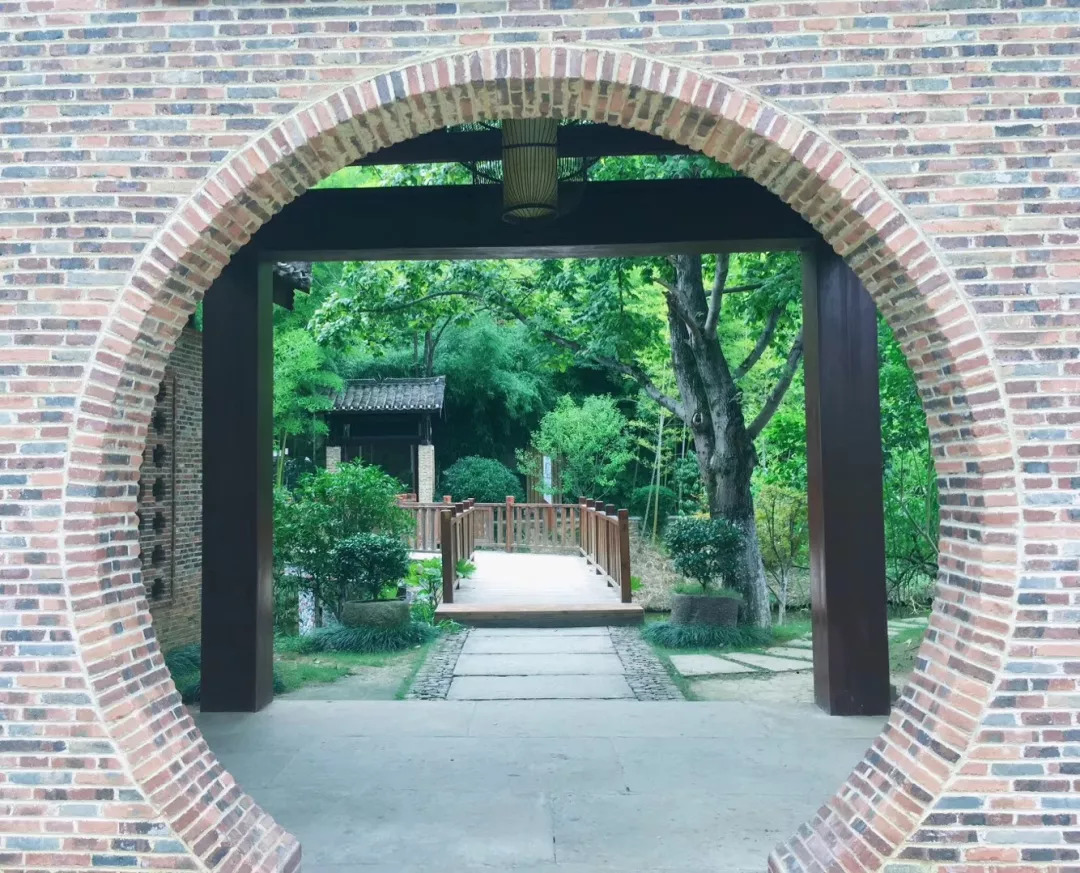 美丽的瓷都景德镇,景德镇千年瓷都旅游