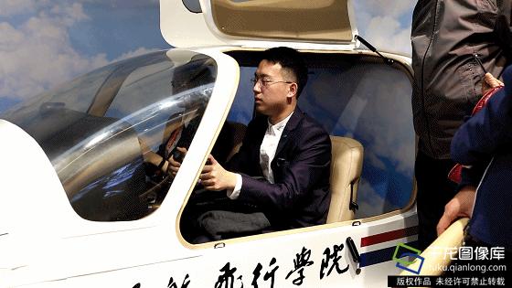 从军装演变的衣服,从军大衣变成将军