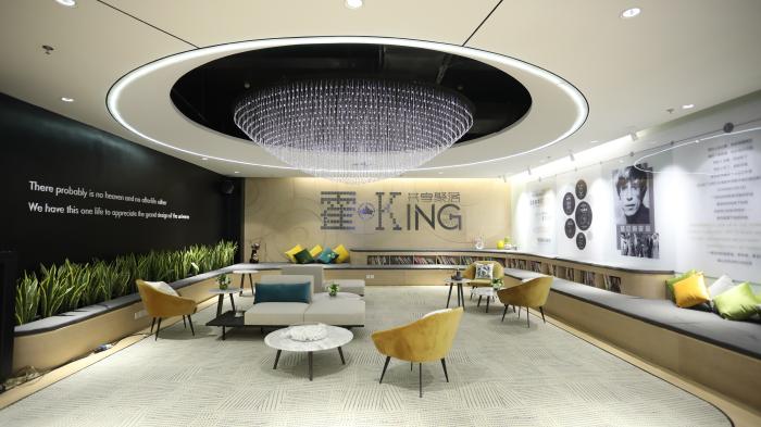 新物种“霍King共享聚落”抄底中国共享办公红海