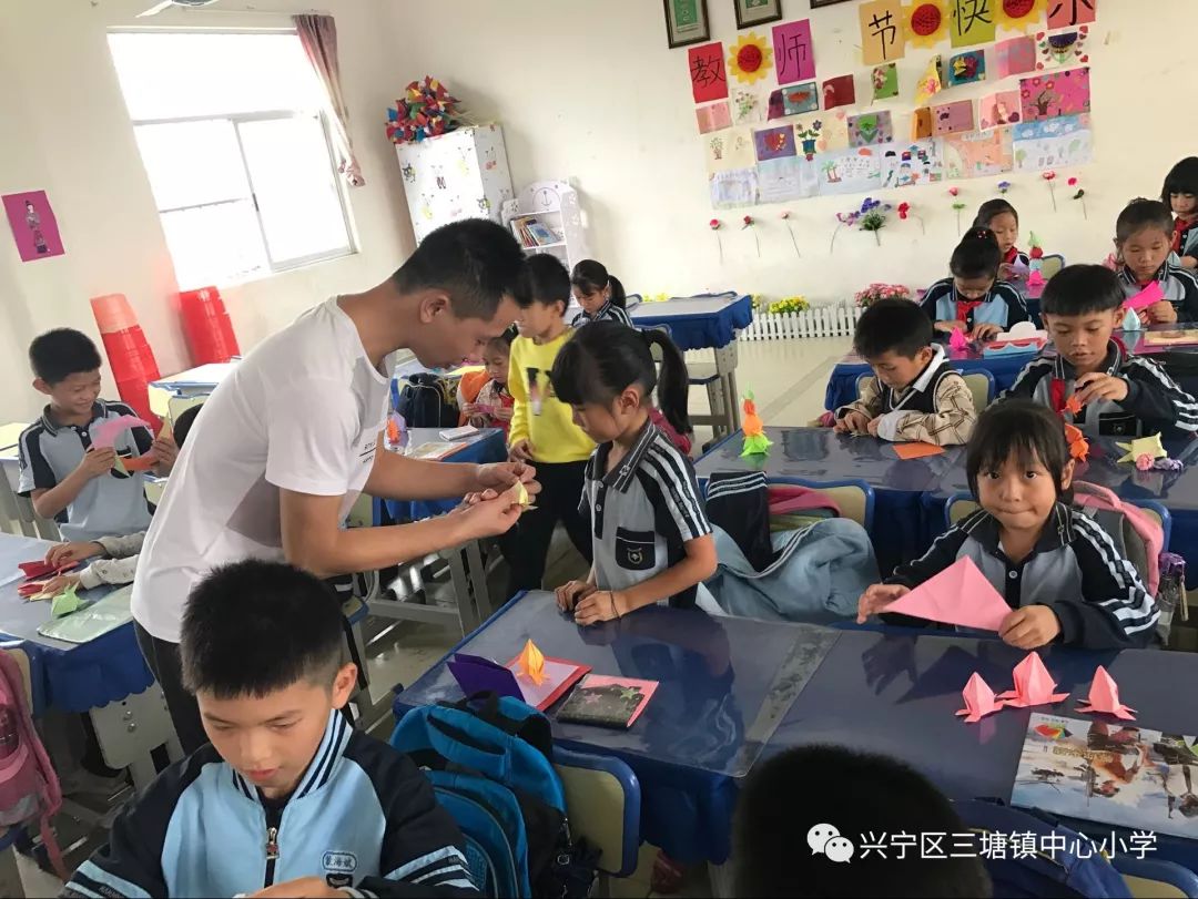 缂ょ悍鏍″洯娲诲姩缇庣瘒,缂ょ悍鏍″洯