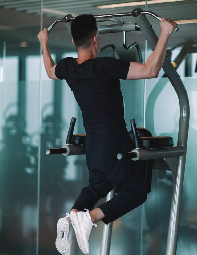 五星级酒店内的健身会所,五星级酒店教练