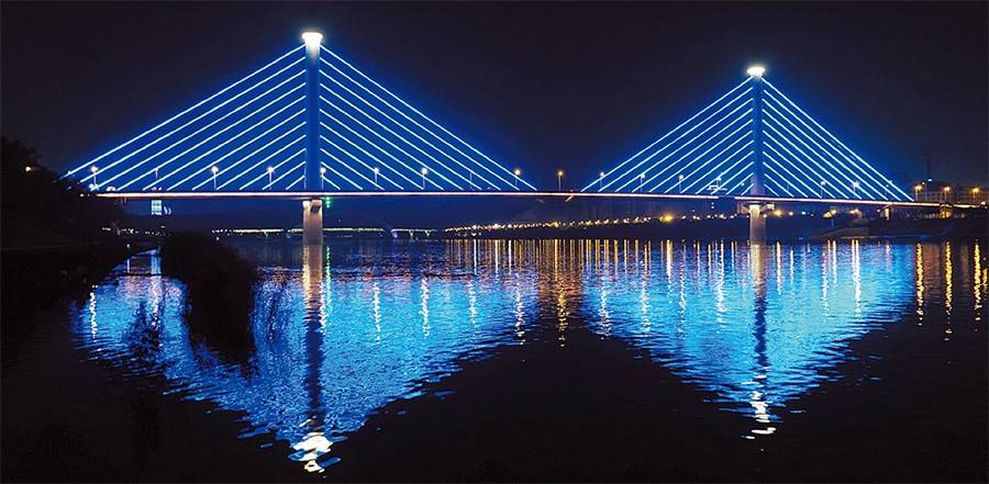 高清组图丨南宁：一江流淌诗与画，两岸风景各不同