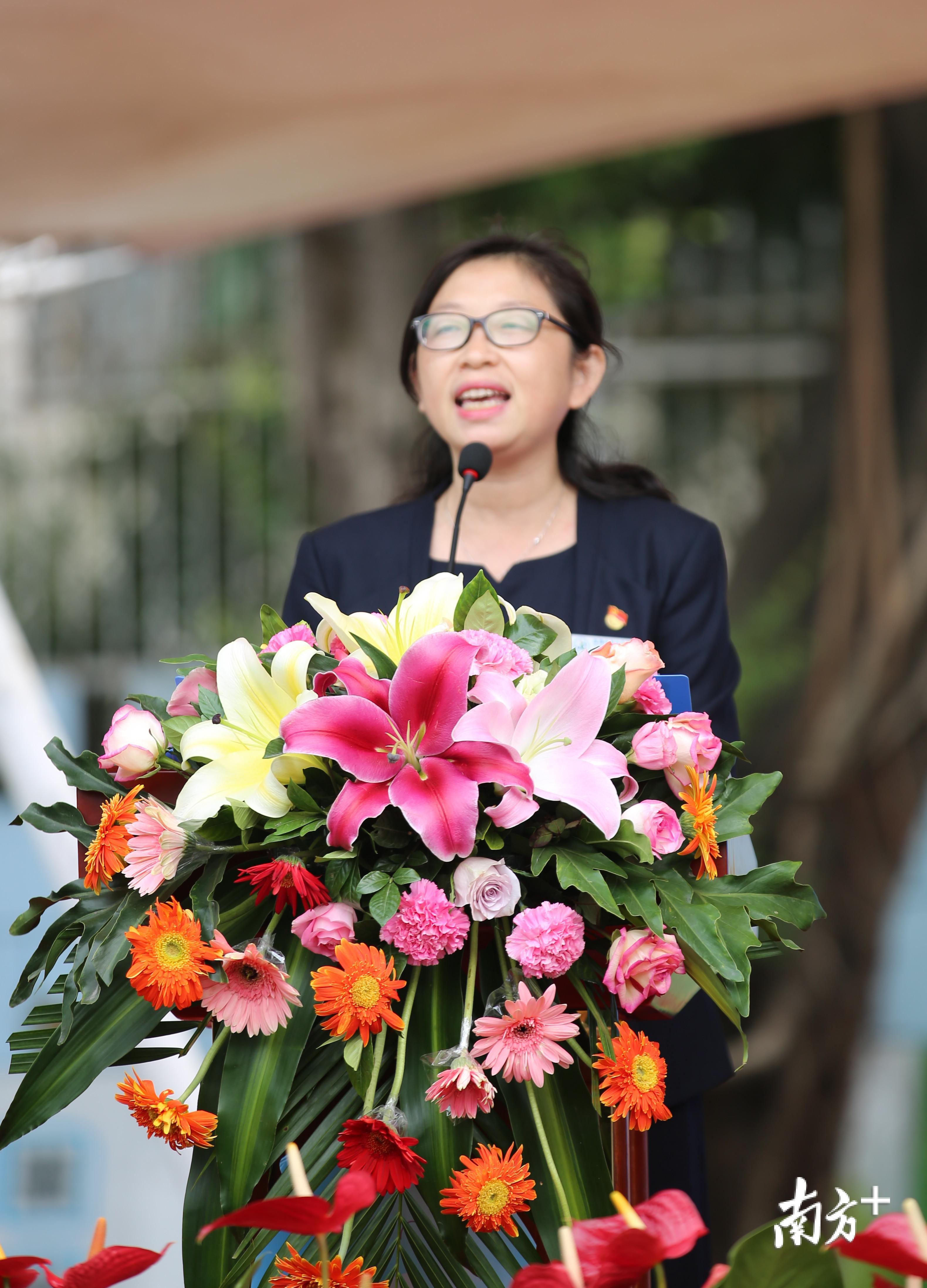 校庆徽标怎么设计？学生说了算！布心小学上演“超暖心”校庆