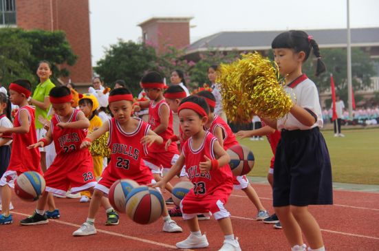 观澜湖华侨中学校园,海口市华侨中学观澜湖学校国标舞