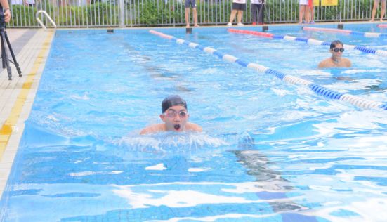 观澜湖华侨中学校园,海口市华侨中学观澜湖学校国标舞