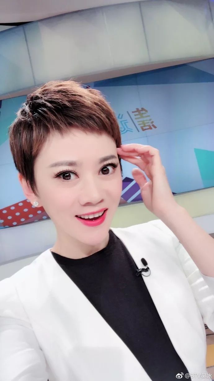 黑洞大到极致,黑洞吃货大比拼