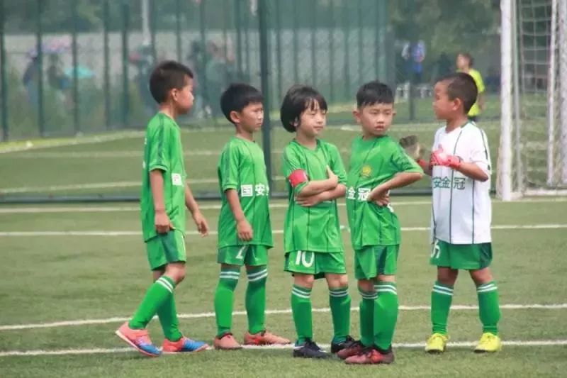改革开放下学校体育,小学校园足球改革经验和突出成果