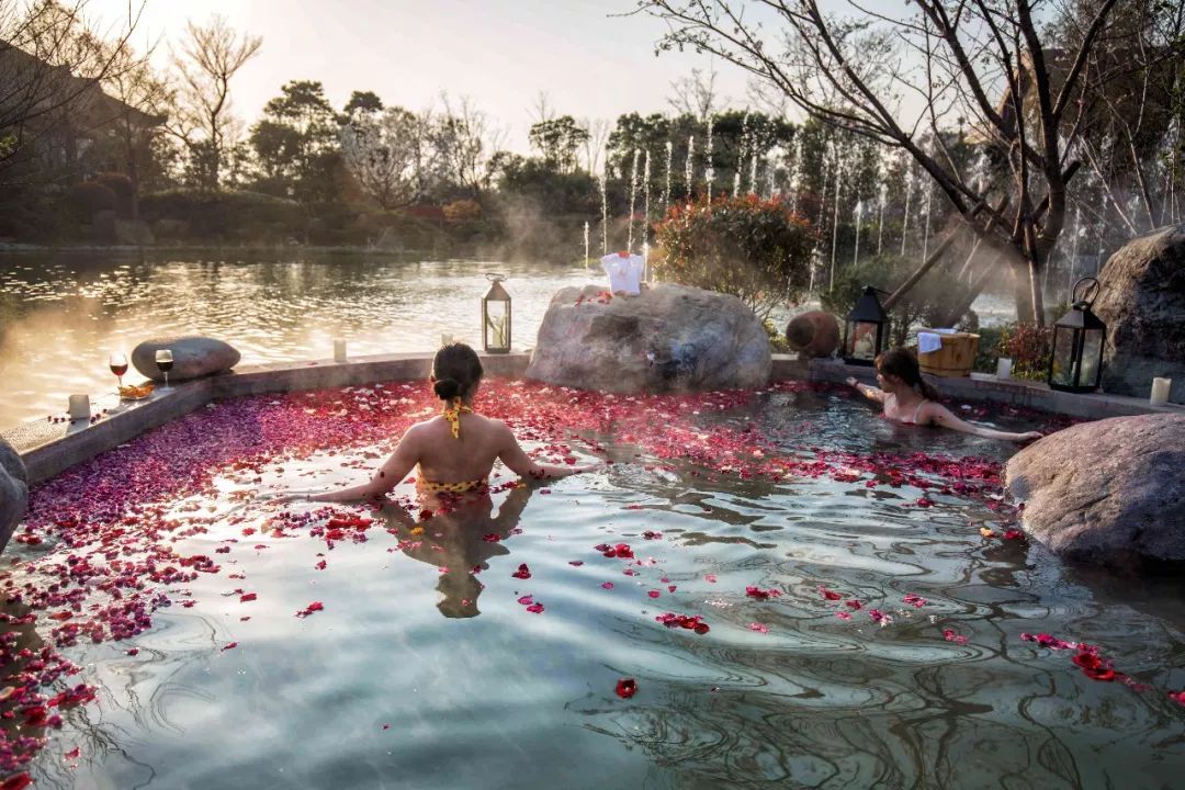 杭州适合泡温泉的地方,杭州泡温泉必备清单