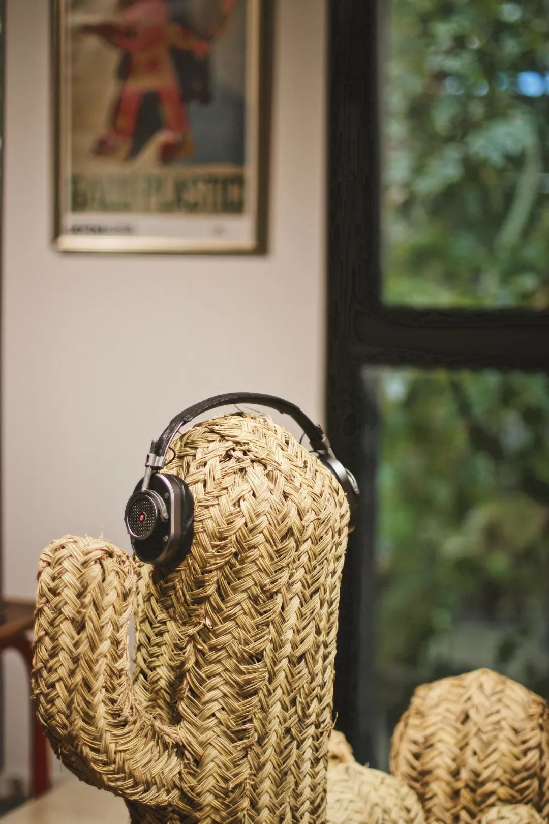 进公寓买设计品，到邮局逛百货店，这三家潮铺我真的摸不透