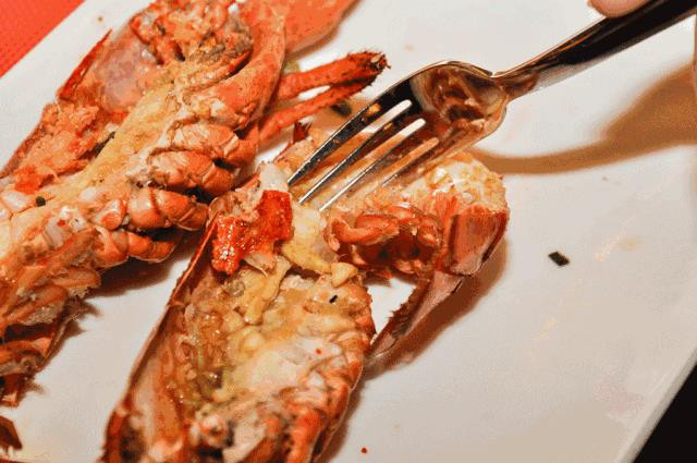 ￥238/位——“爱尔兰生蚝+15种海鲜”畅吃，还送波龙！乐队表演周末哈根达斯！这家希尔顿旗下酒店颠覆吃货想象！