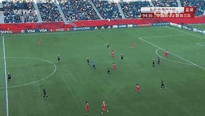 厉害！湖*姑北**娘荣膺亚洲足球小姐：从小跟男孩一起踢球