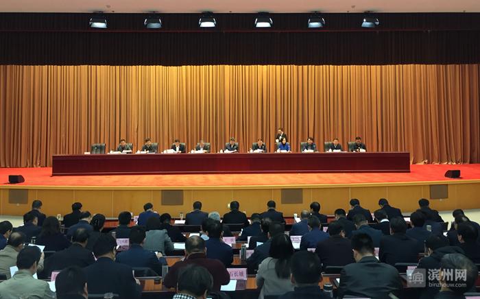 鏃╁畨婊ㄥ窞,鏃╁畨1鍒嗛挓鐭ュぉ涓嬩簨