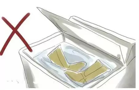 洗冬天的厚衣服怎么洗,衣服又快又简单的教程