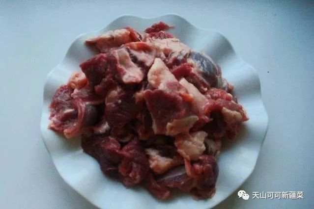 电压力锅炖牛肉怎么做才软烂不柴,土豆炖牛肉怎么煮才能软烂不柴