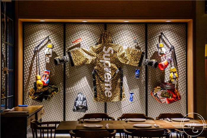 魔都惊现1200㎡「运动餐厅」！桌球飞镖无限畅玩，清晨2点才打烊！