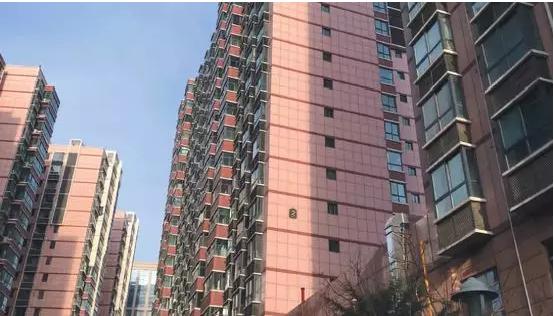 *拍偷***爱性**视频敲诈县委书记，一场烂尾的“围猎”事件？