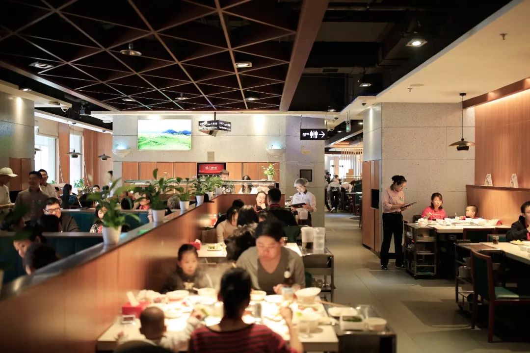 海底捞的蘸料,海底捞的女人们