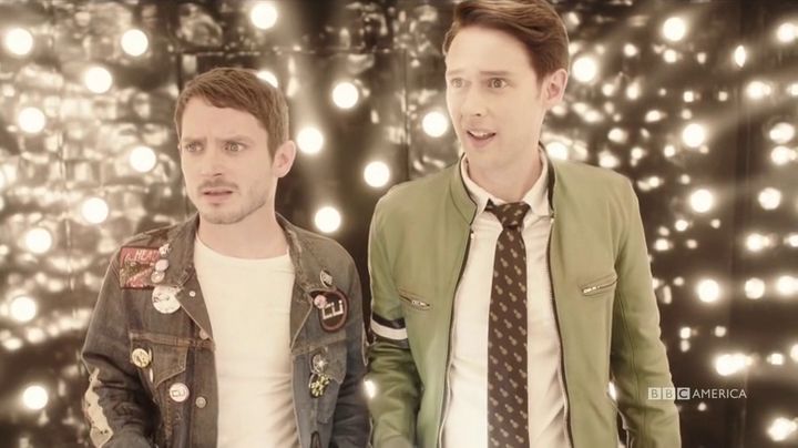 还记得这个夏天的“镇魂女孩”吗？为什么女生爱*美耽**？｜小南都知道