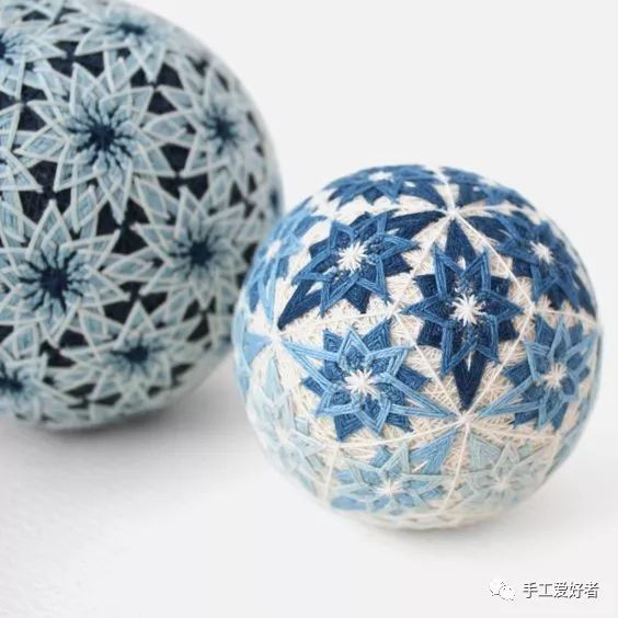 初雪飘下的日子，来缠一个毛线球吧