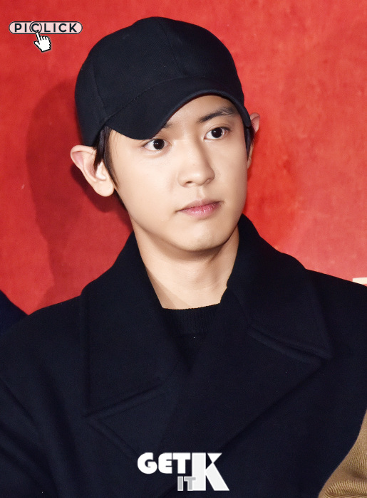 exo灿烈对镜舞直拍,exo五巡灿烈惊喜