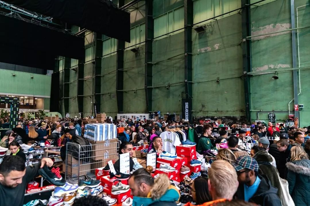 为了买鞋努力搬砖,为了买鞋努力拼搏