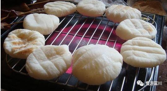 广西富川艾叶糍粑,富川团子糍粑