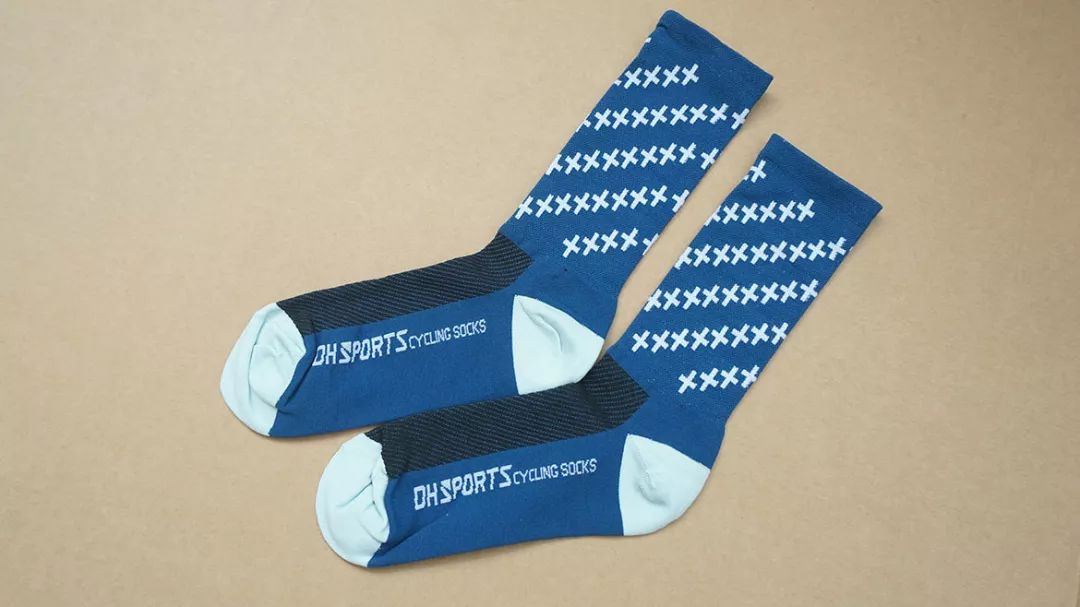 dhsports骑行袜,名不见经传的国货老品牌