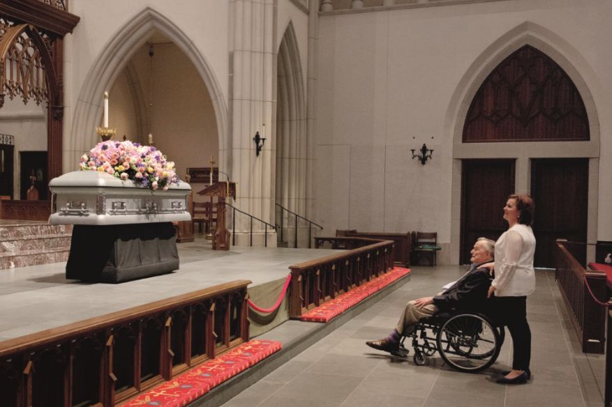 老布什温情时刻,怀念老布什