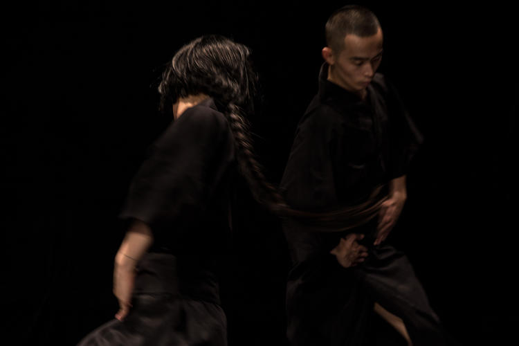 用舞蹈探索肉体自由的现代舞团“陶身体”，10年里经历了什么？｜100个有想法的人