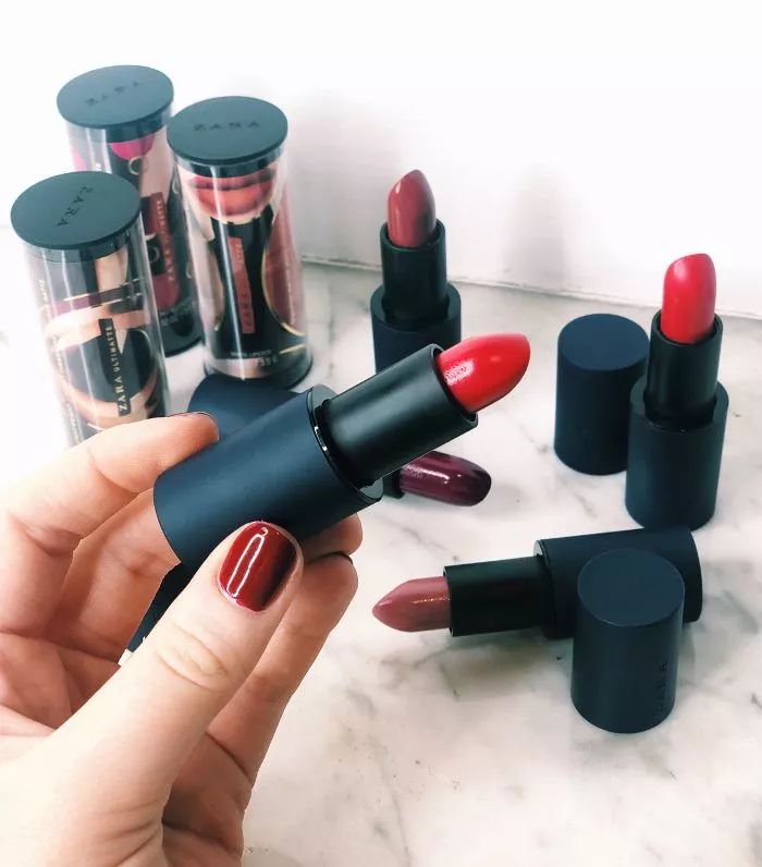 zara豆沙色口红 (zara新款口红黄皮)