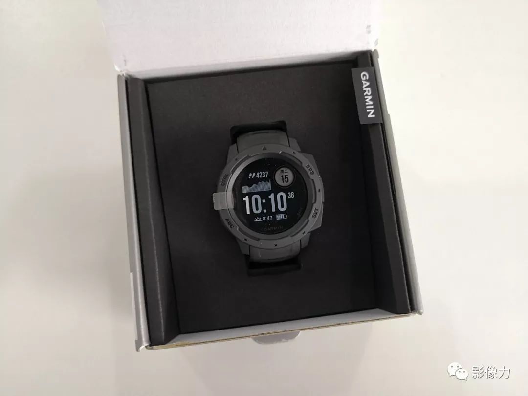 佳明手表instinct测评 (佳明手表推荐功能不需要太复杂)