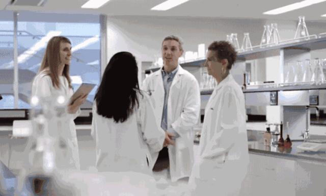 冬季皮肤容易发痒红肿？想要好皮肤，赶紧扔掉手中的洗面奶！