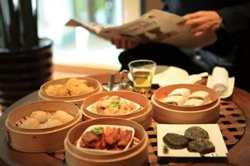 知乎票选“为了吃也要去一次的城市NO.1”