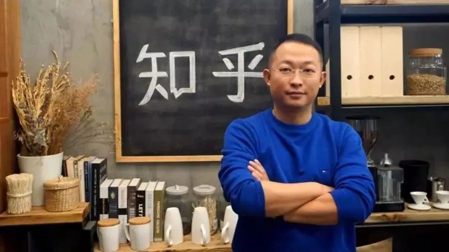 影视日报｜《延禧攻略》版权卖90国梅艳芳死15周年梅妈*放播**爱女美国演出纪念；欧阳娜娜推销祛痘药膏医师指正：那是涂私密处的