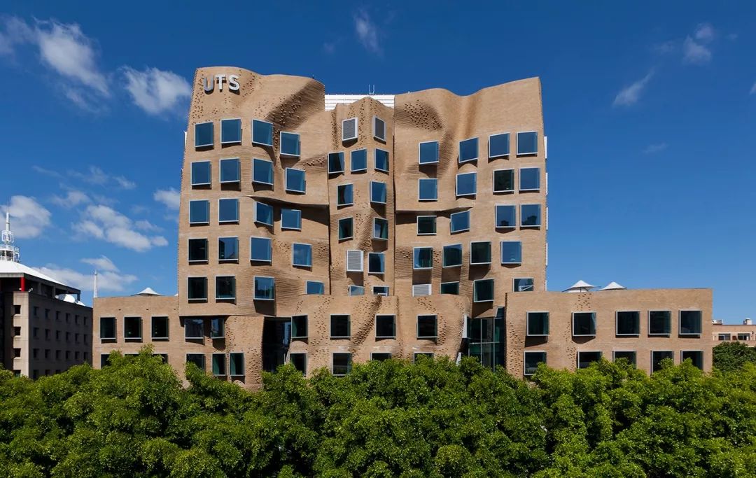 lv首尔大秀韩国评价,lv首尔旗舰店建筑