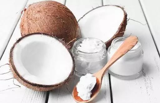 异地恋、姐弟恋陆续见光死，女人如何掌舵成为幸福操盘手？