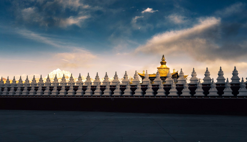 藏地秘境，贡嘎雪山之冷噶措自驾*行游**迹