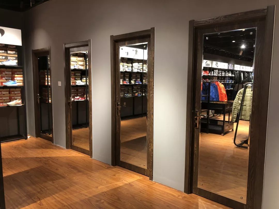 阿迪耐克加厚长款羽绒服捡漏,阿迪达斯羽绒服700元能买到真的吗