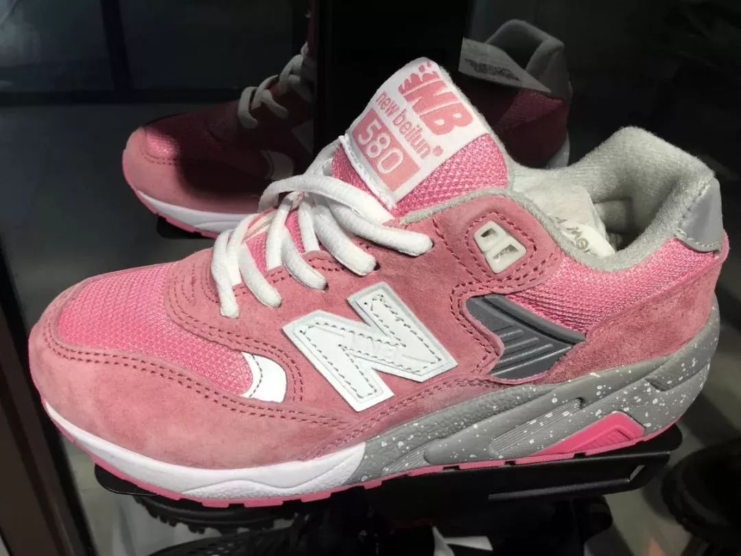 阿迪耐克加厚长款羽绒服捡漏,阿迪达斯羽绒服700元能买到真的吗