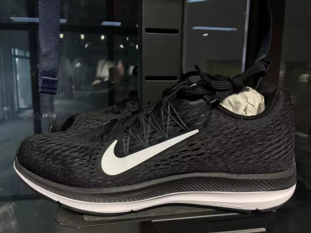 阿迪耐克加厚长款羽绒服捡漏,阿迪达斯羽绒服700元能买到真的吗