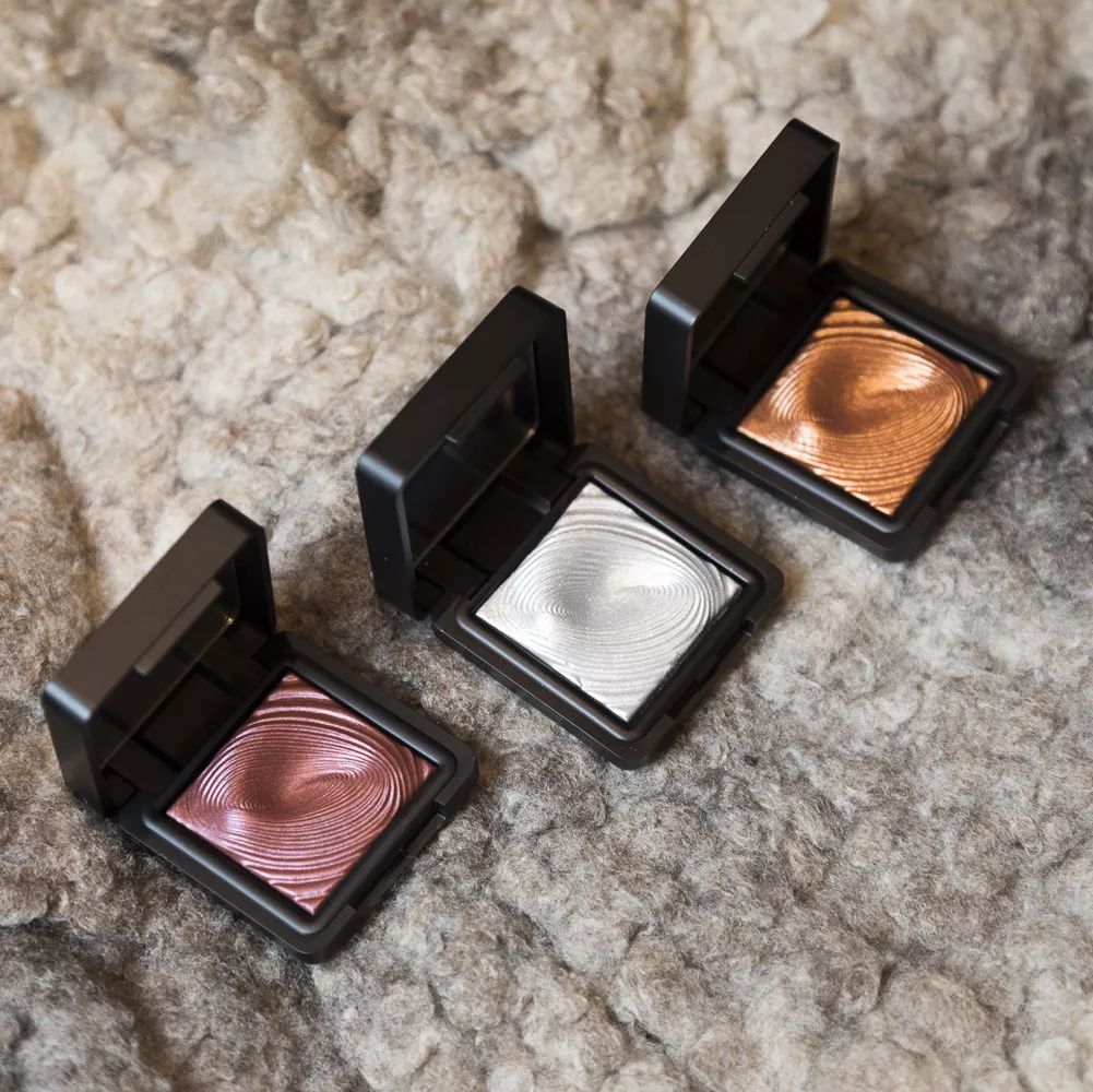 清仓大牌眼影盘,爆闪眼影盘网红爆款