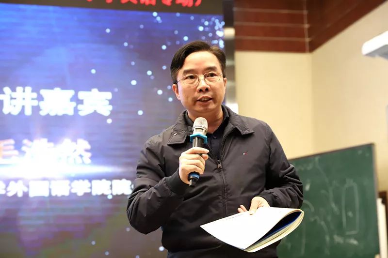 小学英语课应该怎样上,小学英语课堂怎么学习